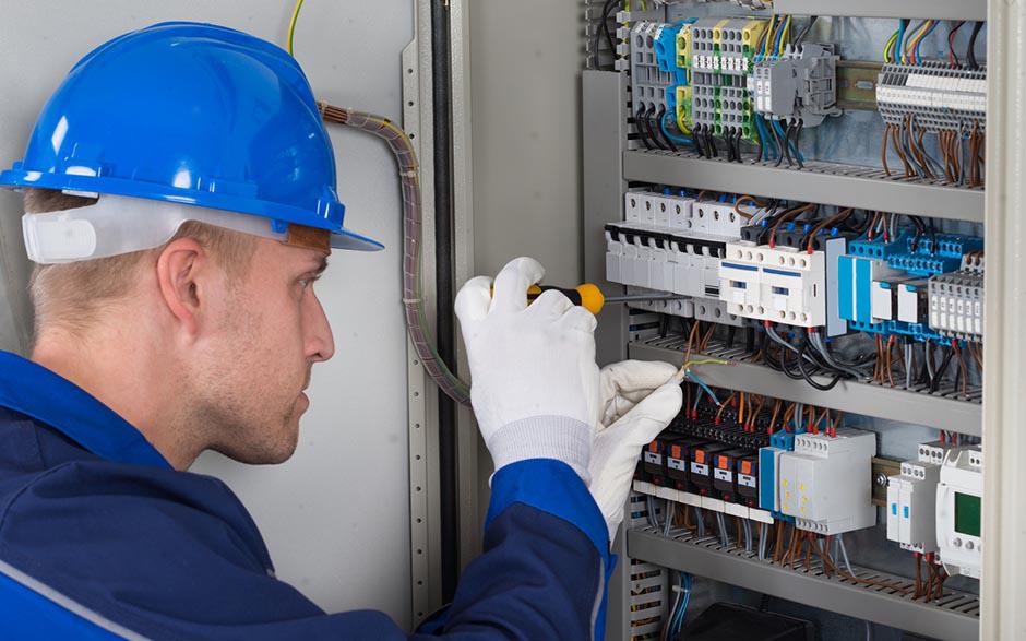 tarif horaire d'un électricien Gargenville